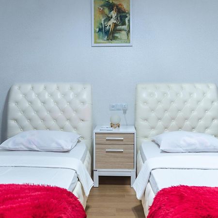 Panorama Family Hotel Telavi Esterno foto