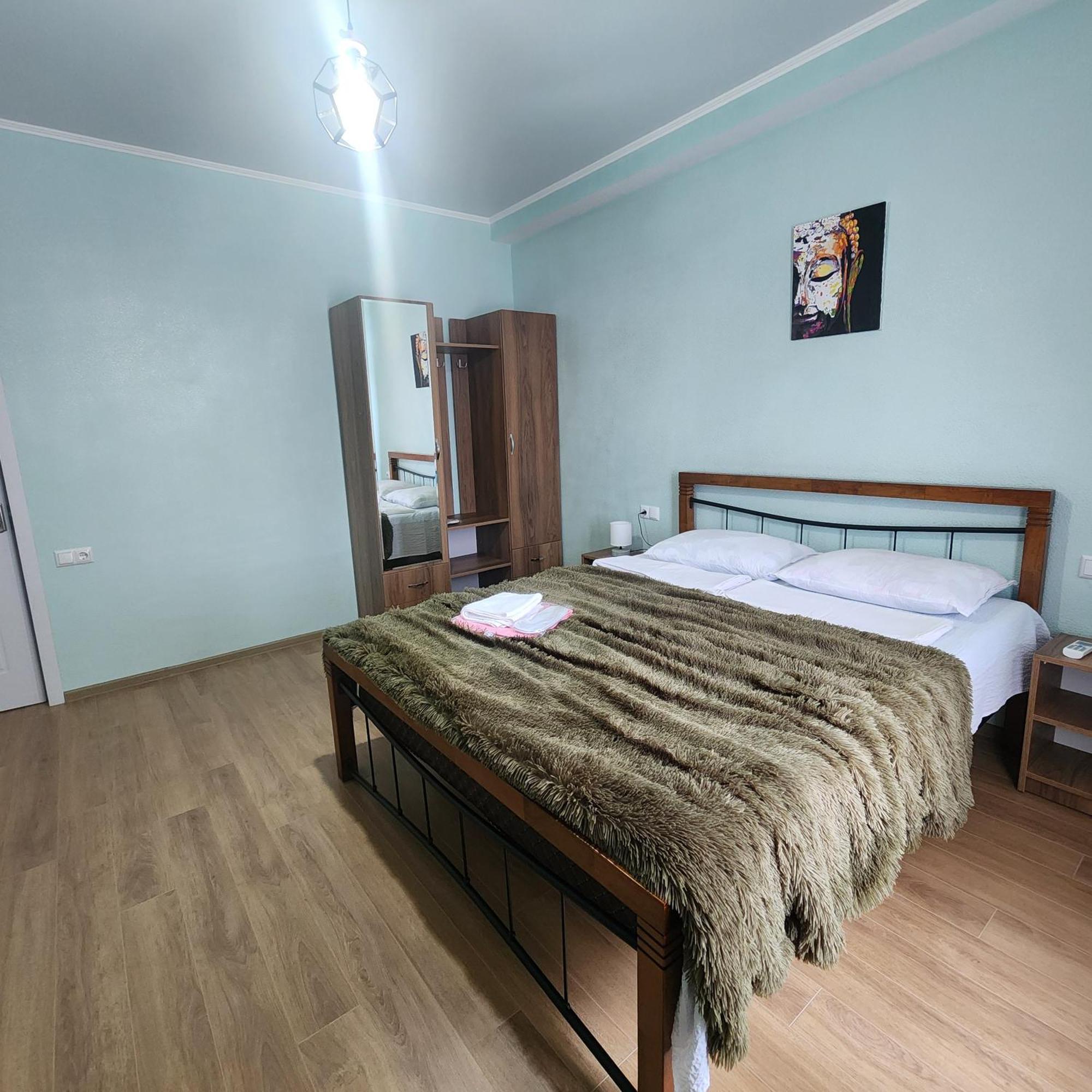 Panorama Family Hotel Telavi Esterno foto