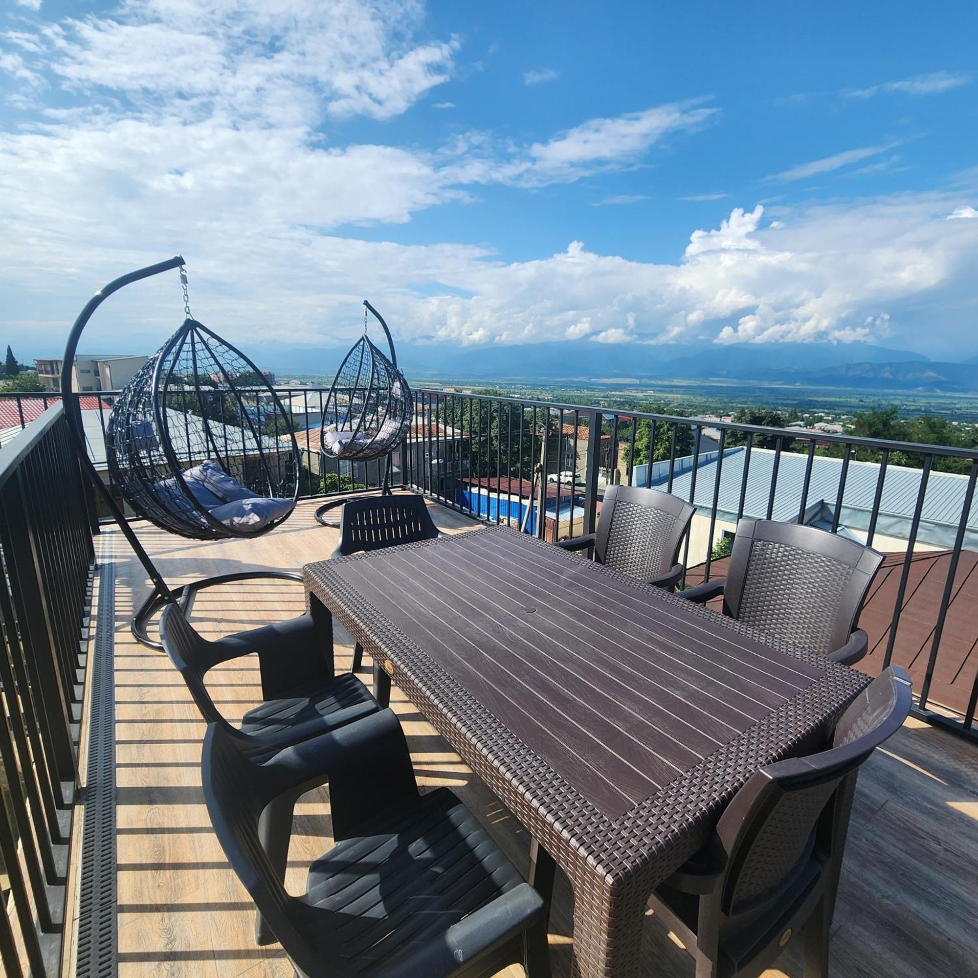 Panorama Family Hotel Telavi Esterno foto